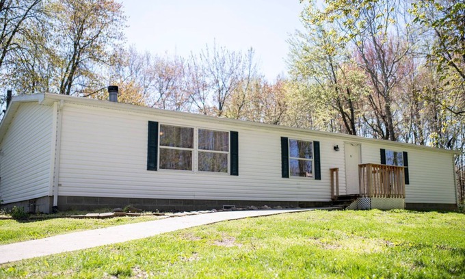 Bethel House | Tranquil Retreat with Pool & Family-Friendly Amenities