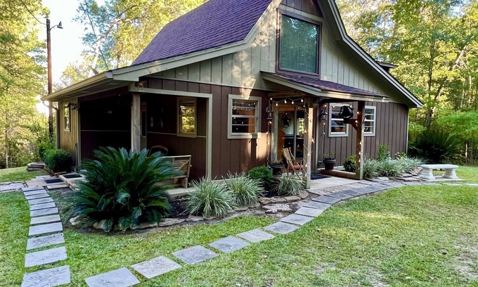 Broaddus House | Serene Lake House with Boat Ramp on Sam Rayburn Reservoir