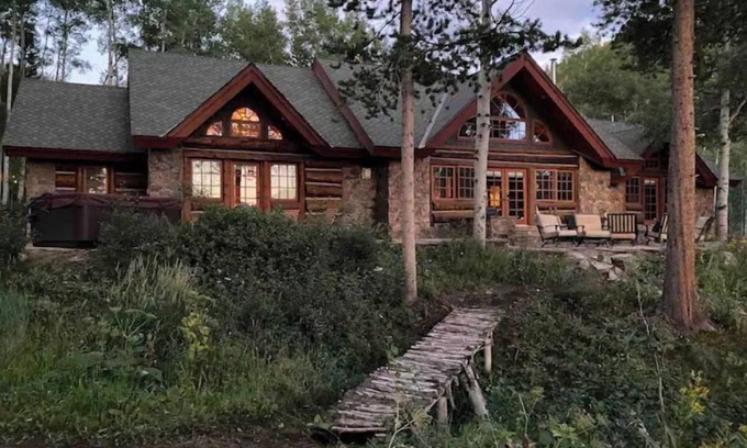 Granby Cabin | Idyllic Log Cabin Retreat by Serene Hurd Creek