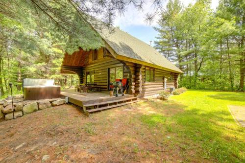 Paris House | Cozy Log Cabin Retreat in NW Michigan with Hot Tub
