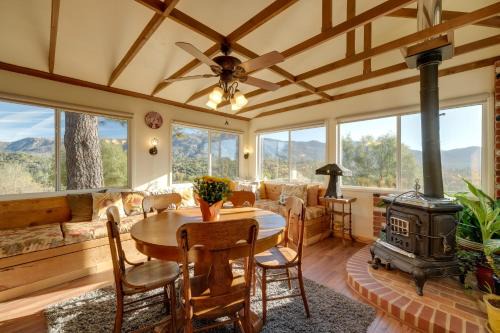 North Fork House | Secluded Mountain Hideaway Less Than 8 Miles to Bass Lake!