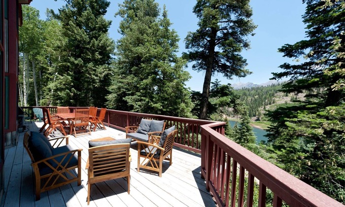 Columbine Lake House | Idyllic Mountain Retreat on Columbine Lake - Family-Friendly Stay
