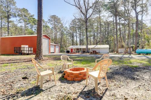Newport House | Idyllic Newport Escape with Fire Pit and Pet-Friendly Amenities