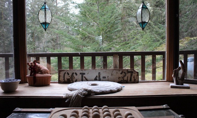 Eastsound Cabin | Discover a Unique Secluded Orcas Island Cabin Experience