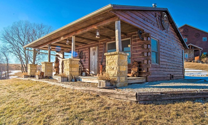Putnam County Cabin | Tranquil Powersville Cabin: Escape to Nature Near Lake Paho
