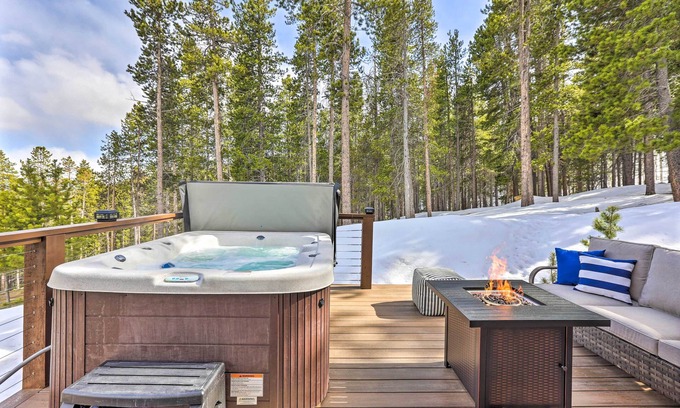 Evergreen House | Getaway to a Private Mountain Retreat with Hot Tub & Fire Pit
