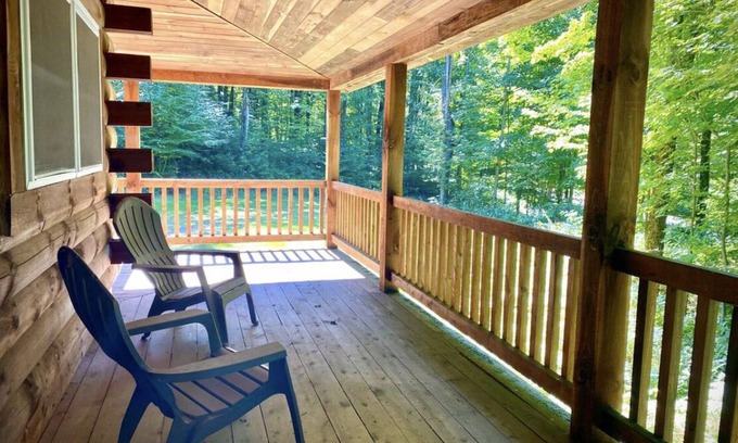 Richland Cabin | Idyllic Salmon River Cabin with Kitchen & Family Amenities