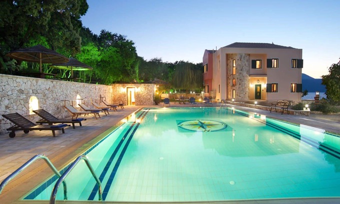 Aetos Villa | Idyllic Villa with Oceanfront Views and Spa Amenities