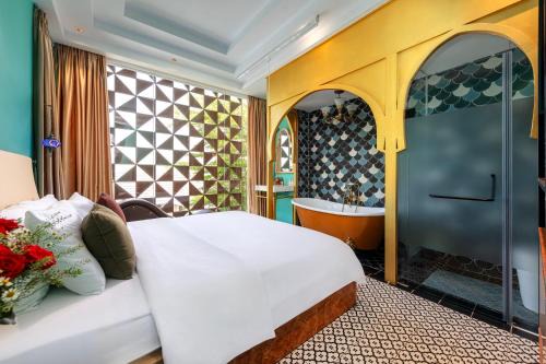 Go Vap Hotel | Eco-Friendly Escape at Secret Garden Hotel with Hot Tub