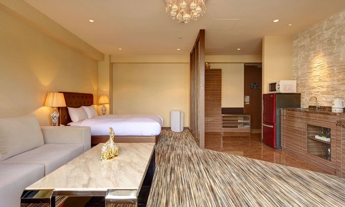 Makishi Apartment | Discover Secret House Makishi: Oceanfront Bliss Awaits
