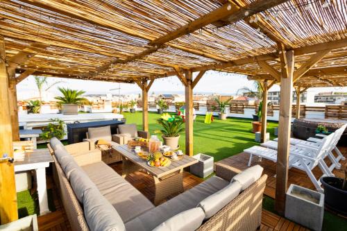 Province of Cagliari Apartment | Discover Secret Paradise & SPA Rooftop with Oceanfront Bliss