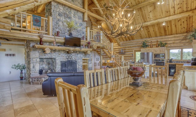 Pagosa Meadows IV House | The Lodge: Breathtaking Mountain Views with Hot Tub & Game Room
