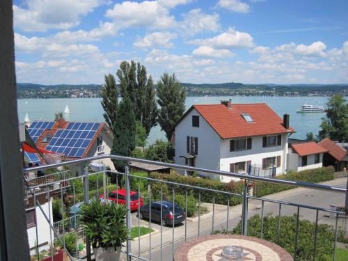 Konstanz-Dingelsdorf Apartment | Experience Seeblick Imperia: Guest Rated 9.2/10