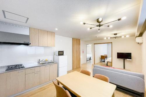 Tanimachi Apartment | Kid-Friendly Stay at SEED Tanimachi 6-chome, Rated 8.7/10
