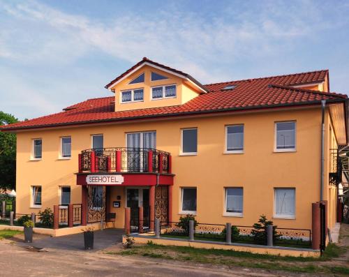 Bad Kleinen Hotel | Pet-Friendly Oceanfront Retreat at Seehotel Bad Kleinen
