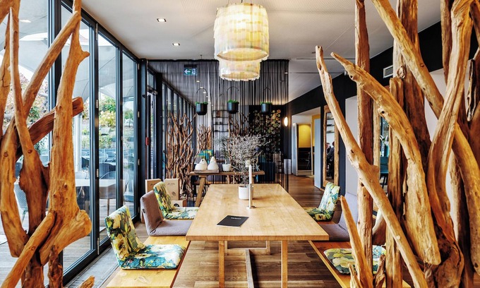 Langenargen Hotel | Pet-Friendly Retreat at Seehotel Litz with Spa & Dining