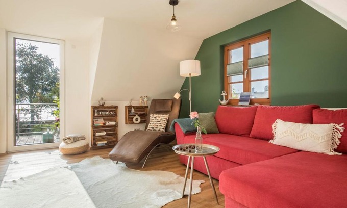 Kressbronn Apartment | Seekind Hotel: Child-Friendly 4-Star Retreat with Top Ratings
