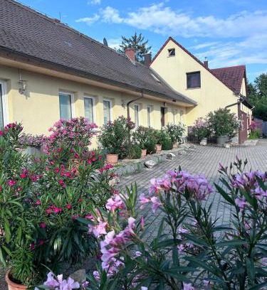 Hilpoltstein Cabin | Beautiful Seeland Lodge with Ocean Views and Hot Tub