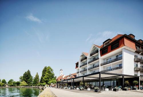 Langenargen Hotel | Relax at Seevital Hotel: Oceanfront Retreat with Spa
