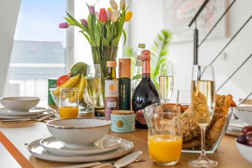 Fischbach Apartment | Picturesque SEEzeit Maisonette by the Lake - 4-Star Comfort