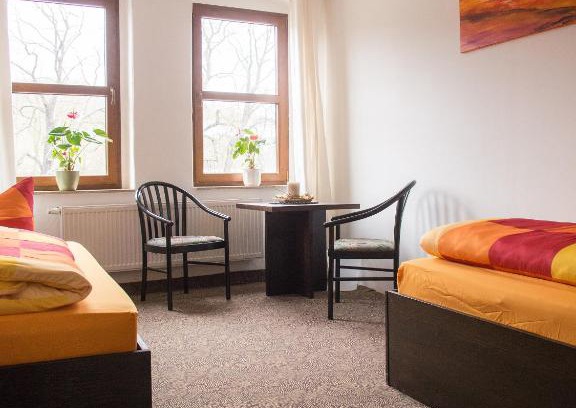 Nossen House | Family-Friendly Retreat at Sefano Nossen with Pets Welcome