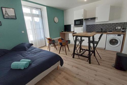 Segre Apartment | New Studio in Segré Centre with WiFi & Pet-Friendly Amenities
