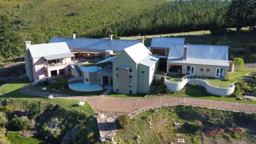 Ruiterbos House | Rated 9.3/10 - Segulah Guesthouse with Oceanfront Views