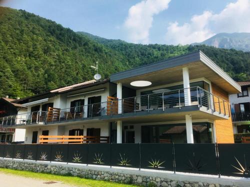 Mezzolago Apartment | Discover Seia Mountain Wellness: Rated 9.5/10 with Spa & Pool