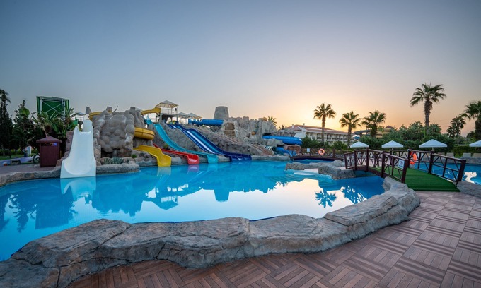 Kizilagac Hotel | Family-Friendly Getaway at Selectum Resort Side - 5 Stars!