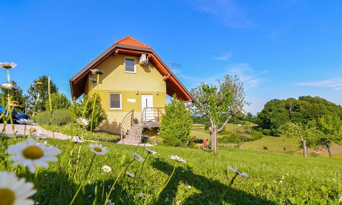 Brezice Cottage | Self Catering Cottage Duplex Galery and Studio | Sleeps 11