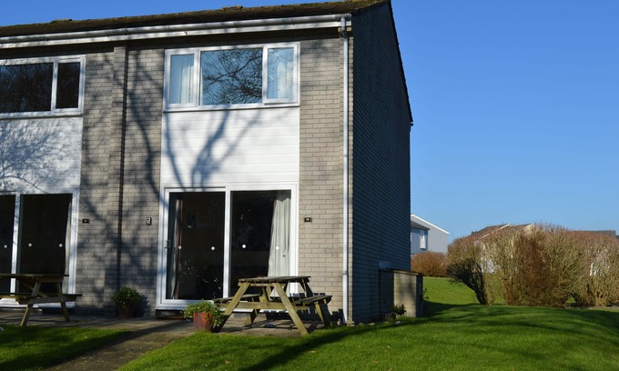 Saint Columb Major House | Pet Friendly 2 Bedroom Holiday Villa near Newquay, Cornwall