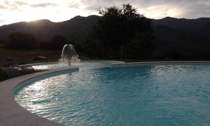Arcos de Valdevez Cottage | Cozy Self-Catering Retreat at Lugar de Oucias for Two