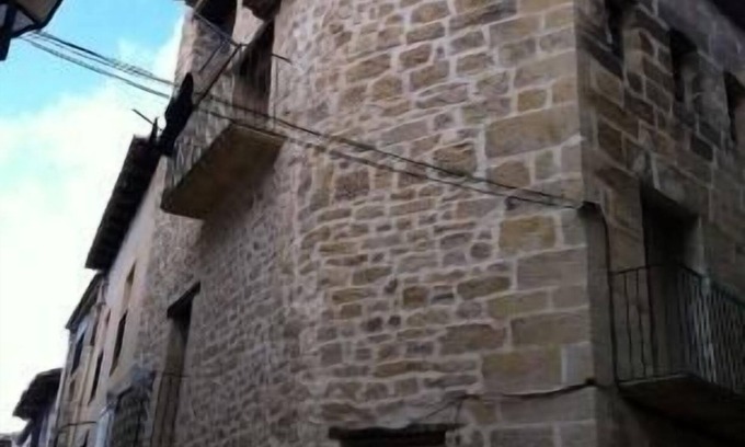 Cretas House | Exceptional Ca Domenech: Self-Catering for 9 Guests