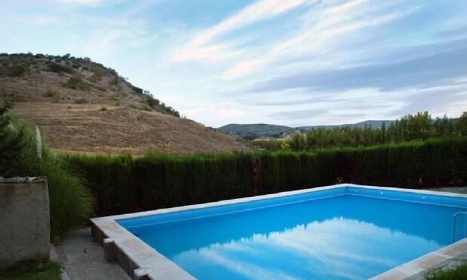 Alcala la Real Cottage | Guest Rated Cortijo La Gineta: Pool & Ocean View Retreat