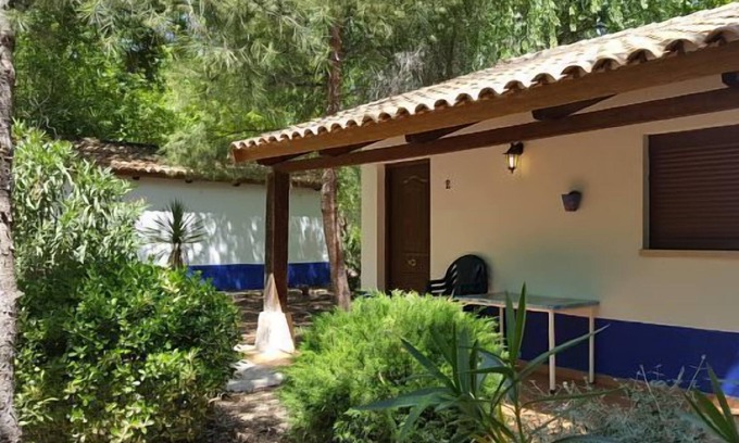 Almagro Cottage | Cozy Complejo Los Arenales with Private Pool for Couples