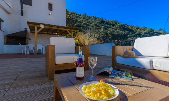 Malaga Cottage | Inviting Complejo Rural El Mirador with Pool & Ocean Views