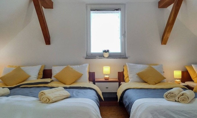 Brezice Cottage | Delightful Self Catering Cottage with Lake View for 7