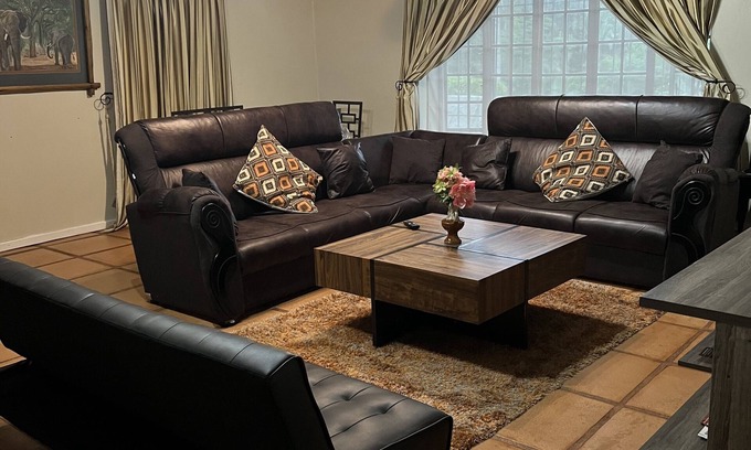 Leisure Crest House | Inviting Self Catering Home by the Wild Coast & Casino