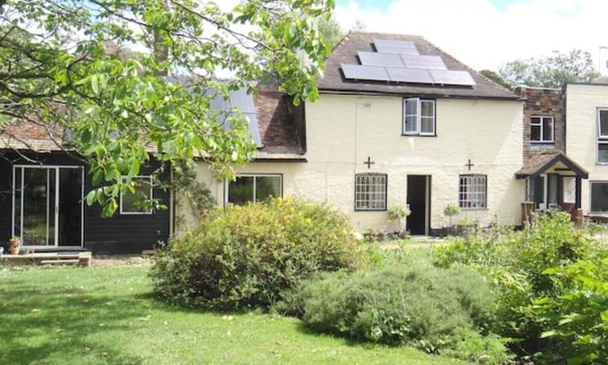Petham Cottage | Inviting Self-Catering Retreat in the Scenic Kent Countryside