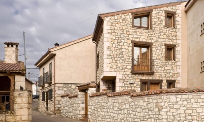 Casla Cottage | Inviting Self-Catering La Espuela y El Estribo for 6 Guests