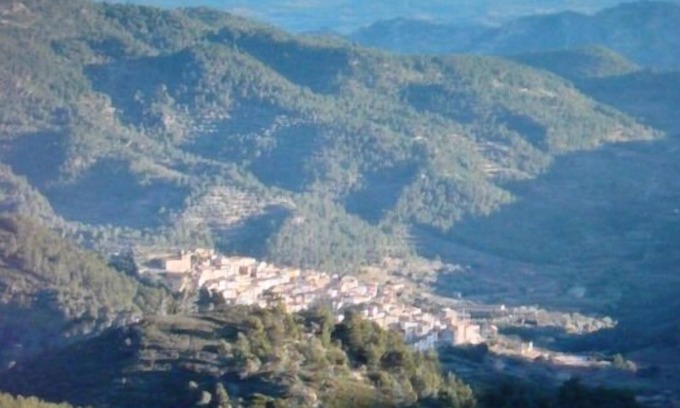 Pauls Cottage | Cozy Self-Catering La Serreta for Up to 6 Guests