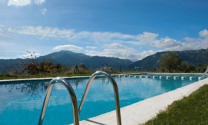Majada Carrasca Cottage | Relaxing Self-Catering Stay at Mirador del Mundo for 6