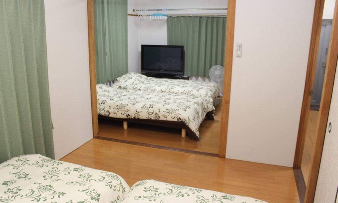 Kasuga Apartment | Convenient Self-Catering Stay Near JR Kasuga Station