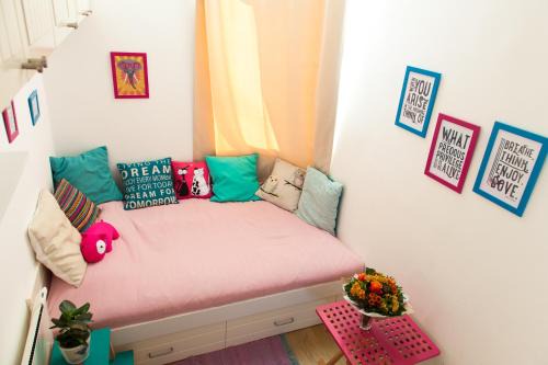Szentimrevaros Apartment | Eco-Friendly Self Check-In Studio in Buda's Heart