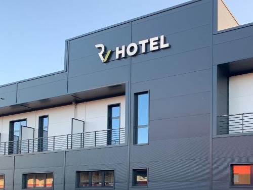 Wil Hotel | Convenient Self Check-in at Hotel von Rotz - Rated 8.7/10