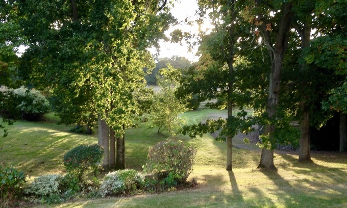 Warnham Apartment | Unwind in a Self Contained Stay with Ample Parking