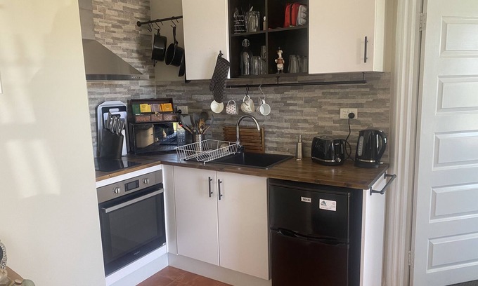 Eaton Apartment | Cozy Self Contained Studio for Family-Friendly Getaway