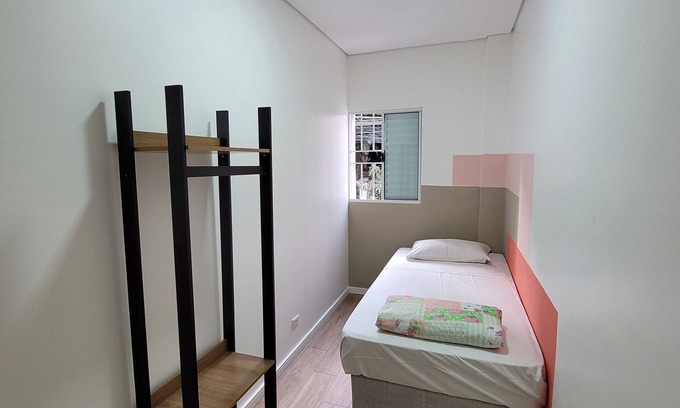 Barra Funda Hotel | Budget-Friendly Self Hostel with Family Amenities & High Ratings