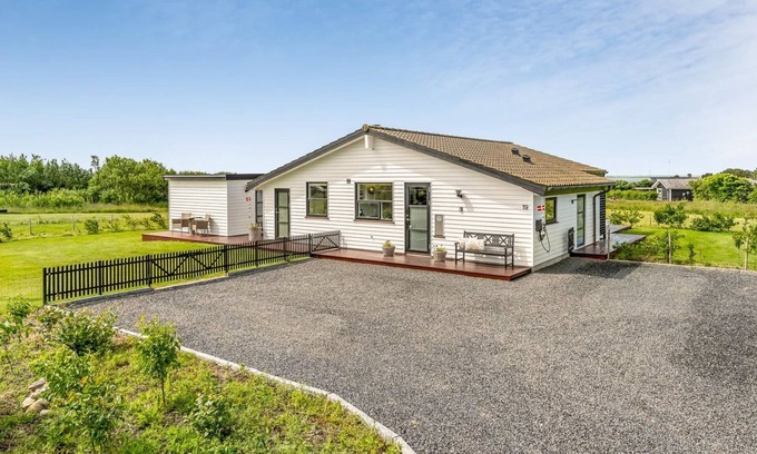 Vestervig House | Relax at Selke - Oceanfront Retreat 300m from Inlet