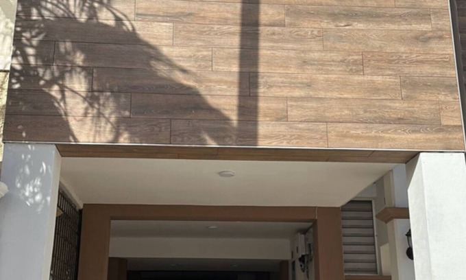 Juarez Municipality Apartment | Semi-detached apartment 10 minutes walk to the Consulate